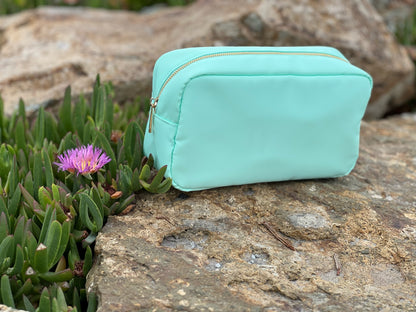 Mint Large Multi-Functional Pouch