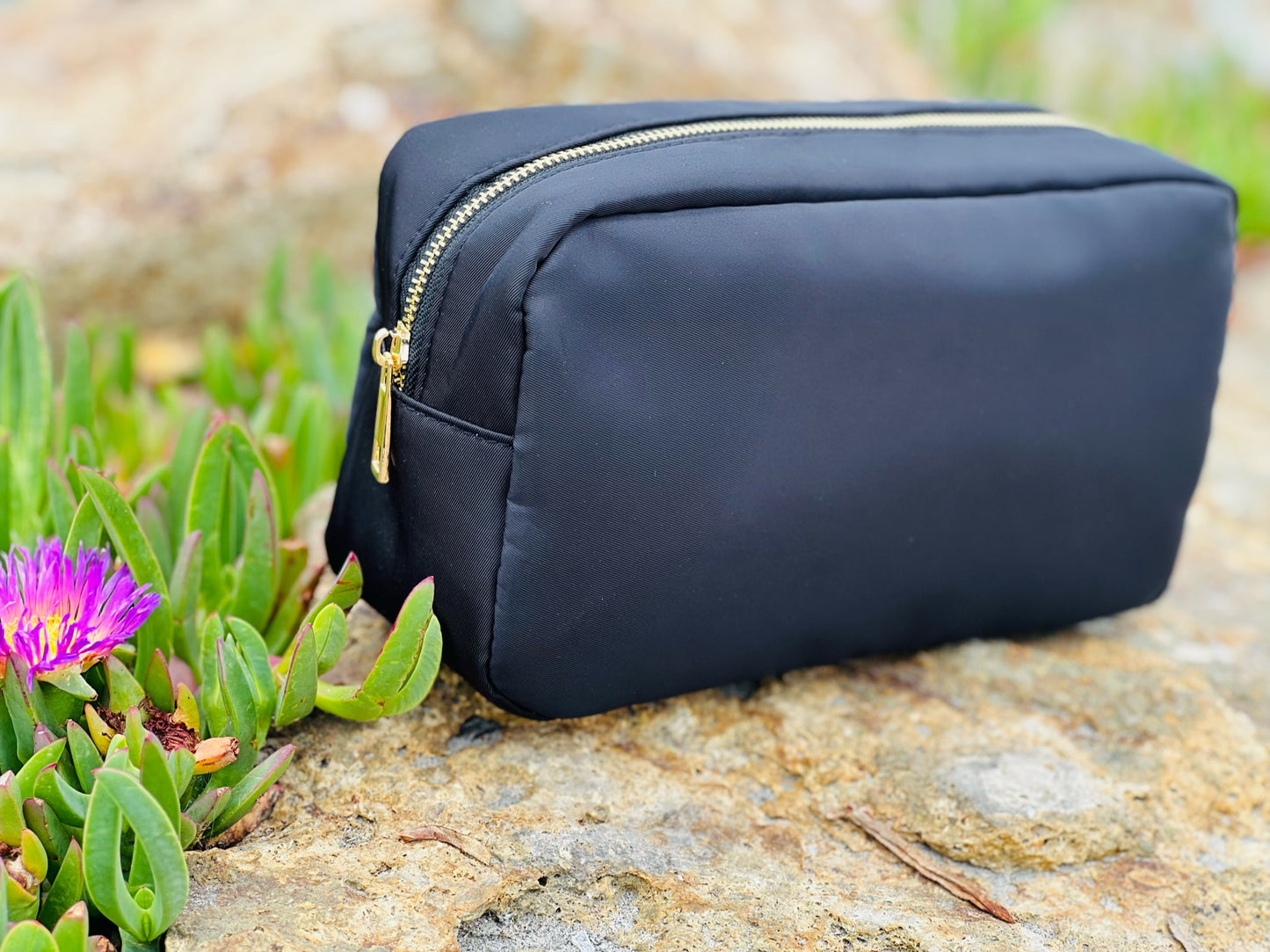 Black Large Multi-Functional Pouch